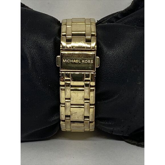 Michael Kors MK5691 Women's Gold Stainless Steel Analog Dial Quartz Watch MP67 - Picture 6 of 12